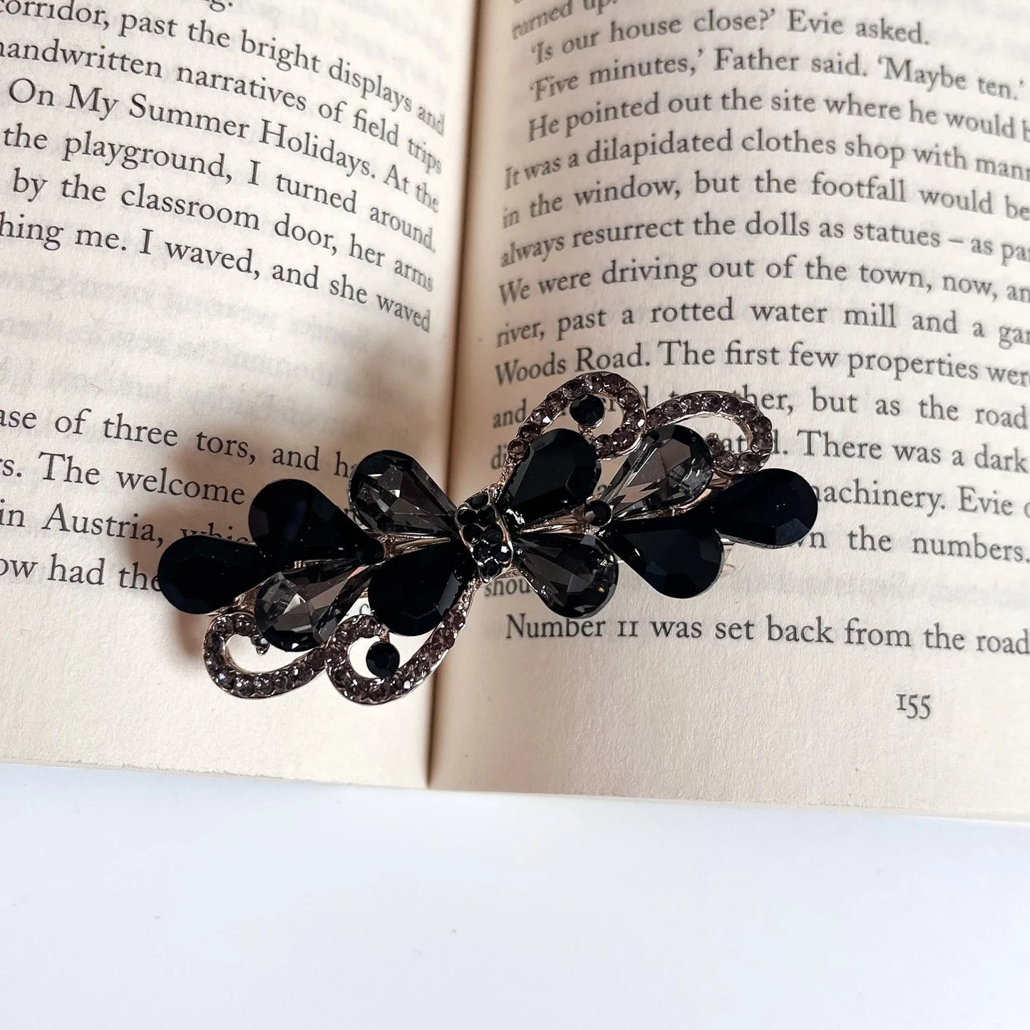 Crystal Bow Barrette Hair Clip Black