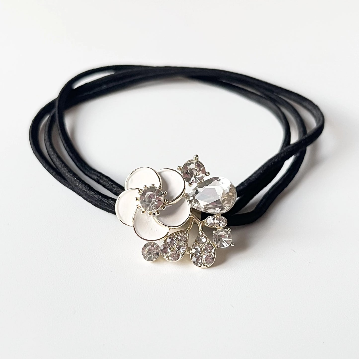 Crystal Cluster Hair Tie White