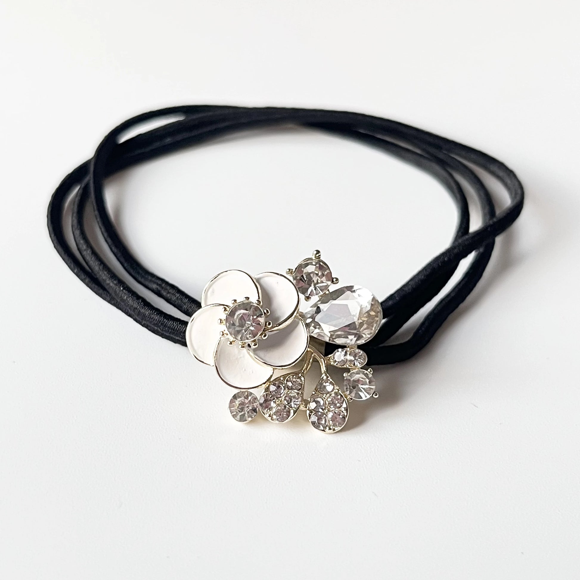 Crystal Cluster Hair Tie White