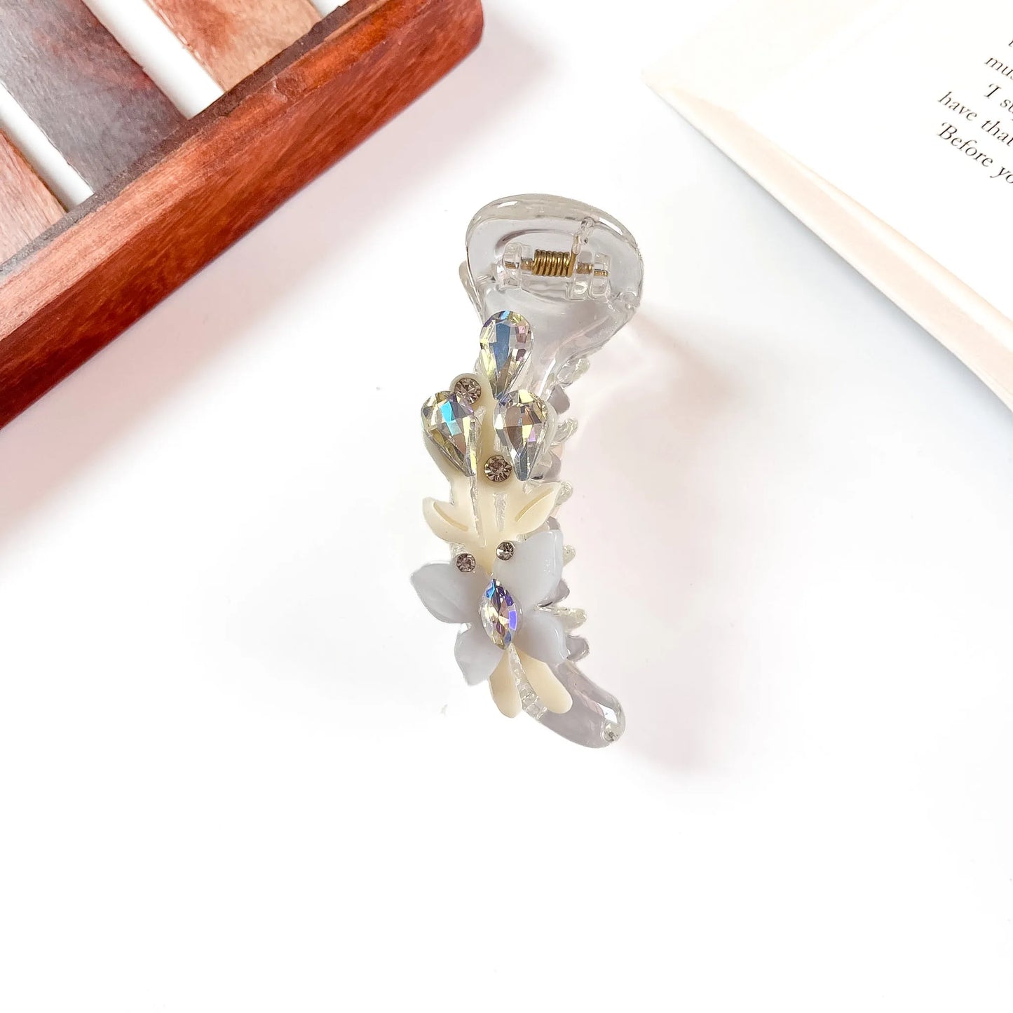 Cream Floral Cascade Banana Clip, flower banana clip