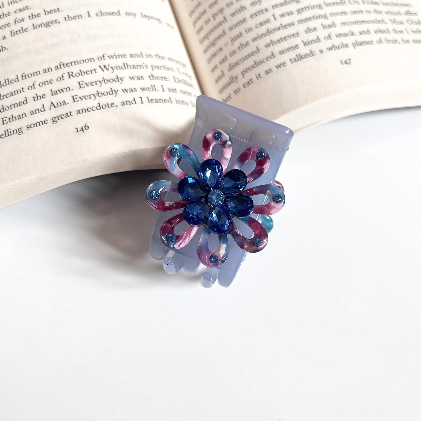 Floral Gem Catch Clip – Elegant Stone Hair Clip Blue