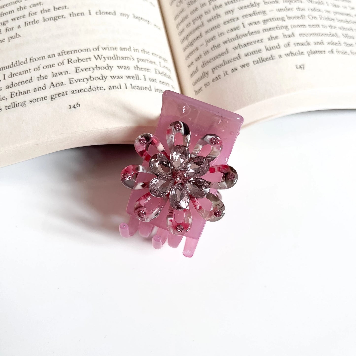 Floral Gem Catch Clip – Elegant Stone Hair Clip Blush