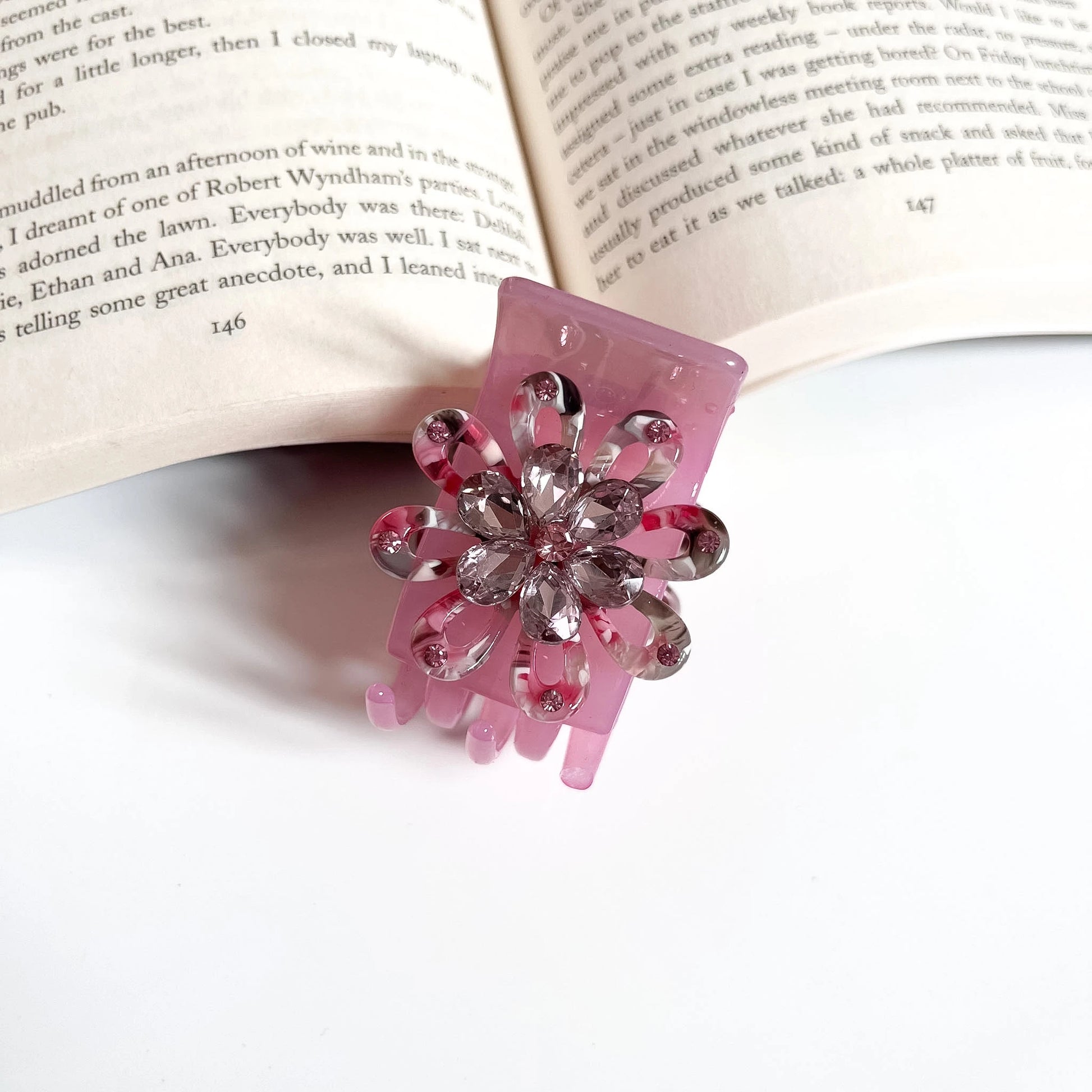 Floral Gem Catch Clip – Elegant Stone Hair Clip Blush