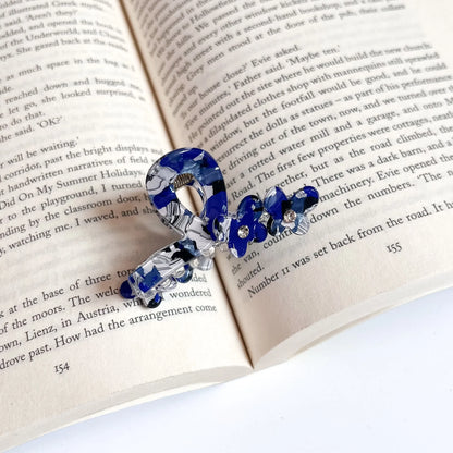 Floral Loop Claw Clip Blue