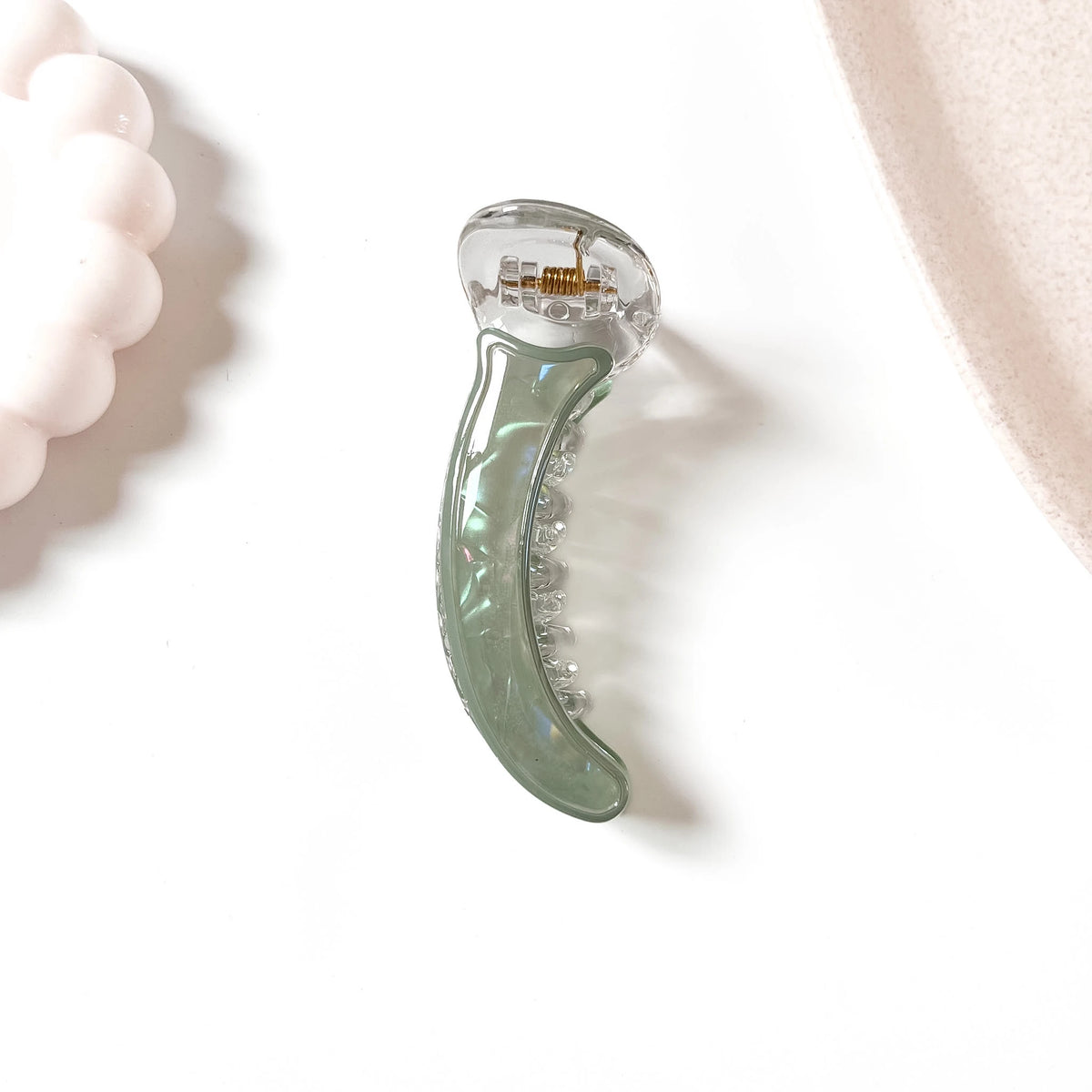 Iris shimmer banana clip in sage green
