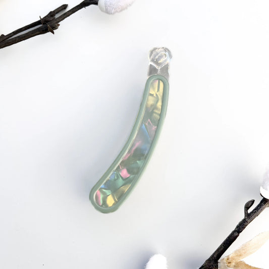 Iris Shine Banana Clip(8cm) Green