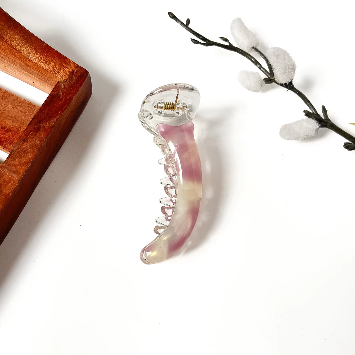 Rosé pink and cream marbled banana clip, 8 cm cute banana hair clip