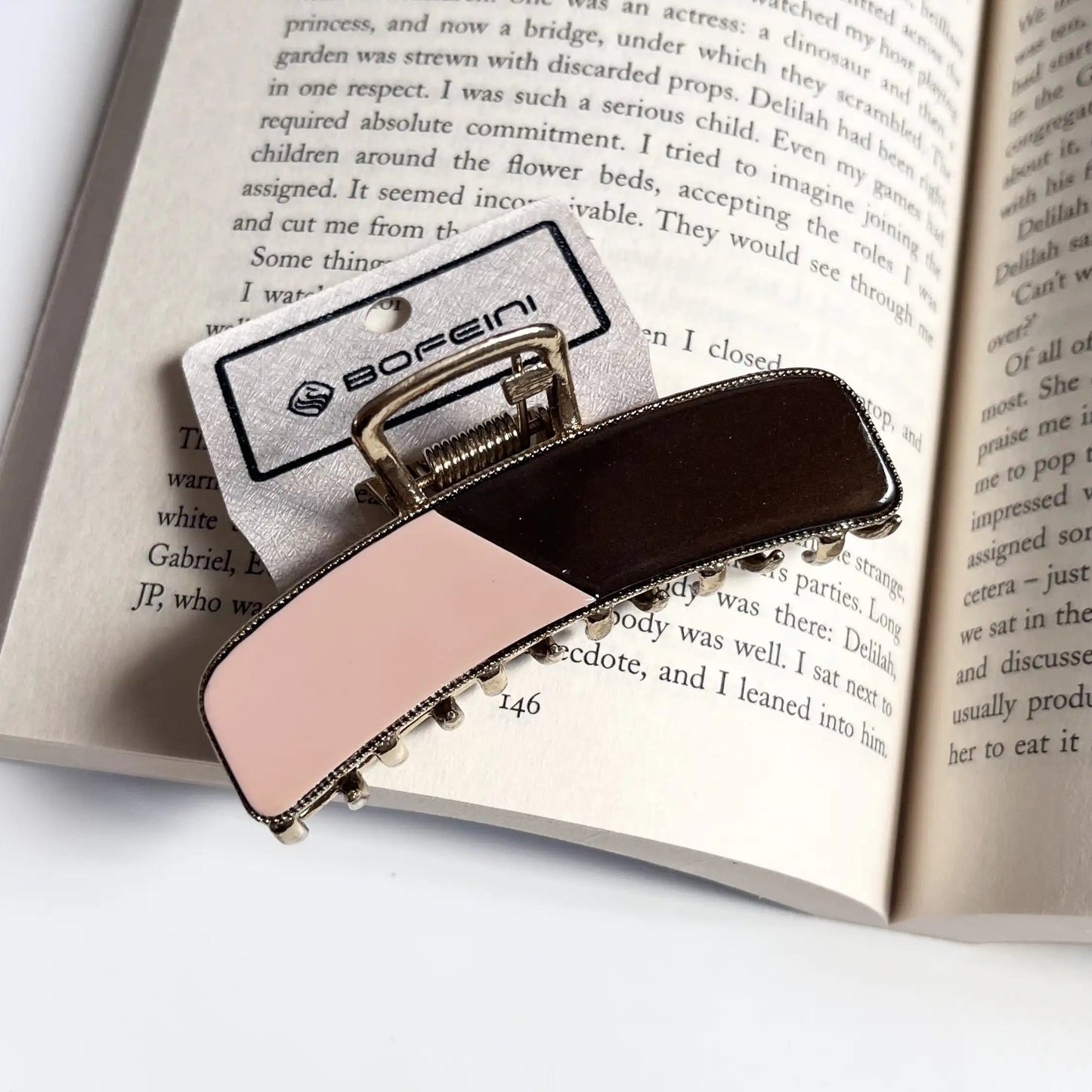Duo Tone Luxe Claw Clip – Minimal Metal Hair Claw Pink & Brown