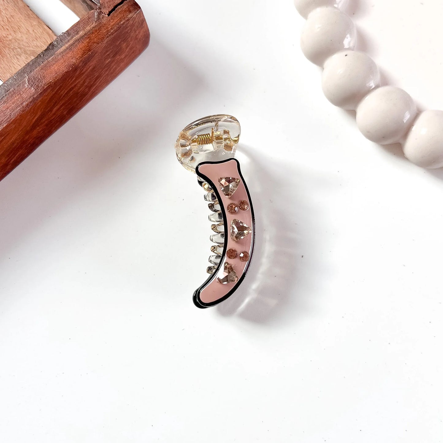 Pink minimal banana clip with faceted rose heart gem and rhinestone details, 5cm
