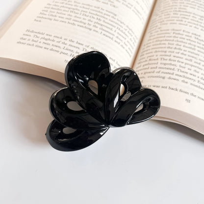 Ocean Loop Claw Clip – Large Minimal Hair Claw Black