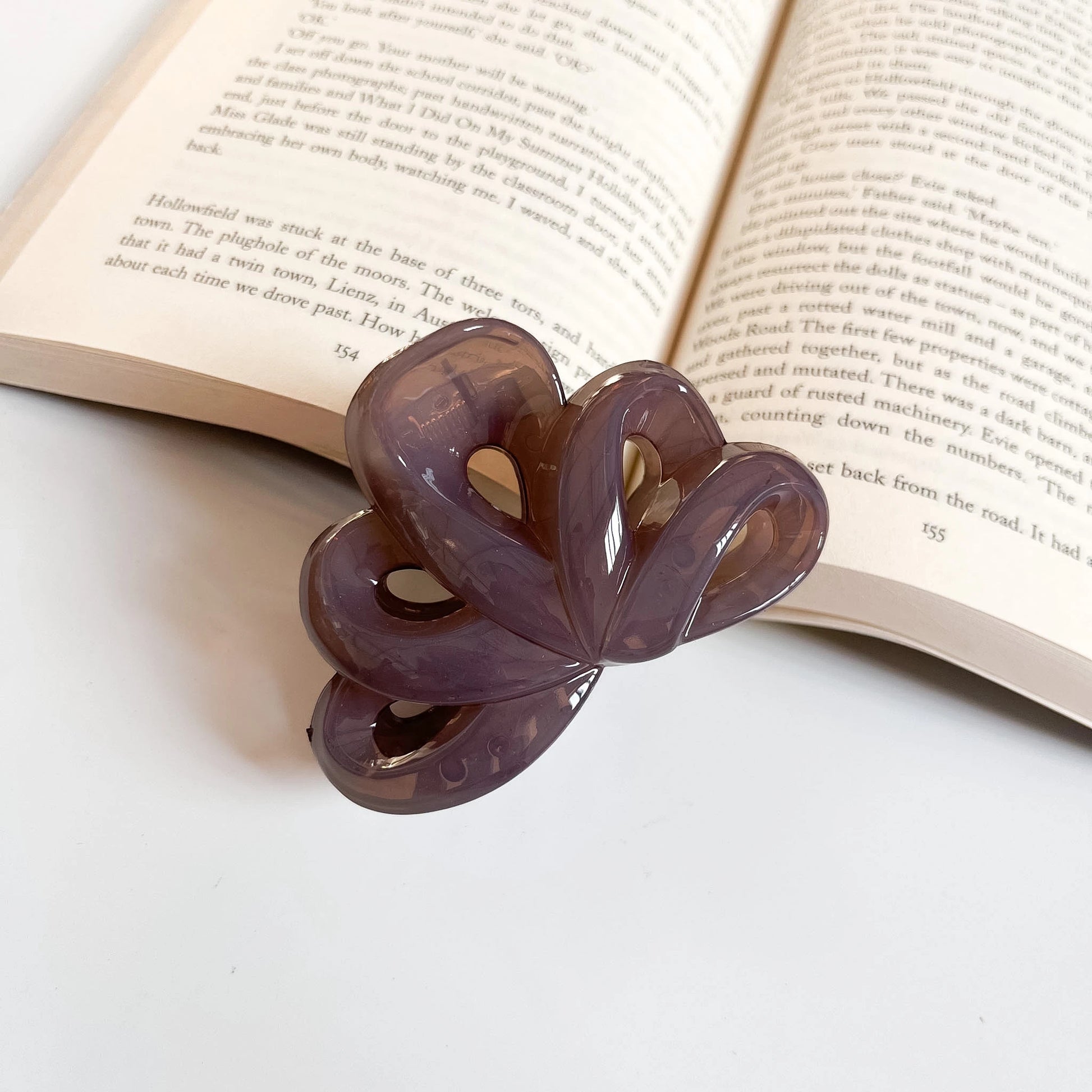 Ocean Loop Claw Clip – Large Minimal Hair Claw Mauve