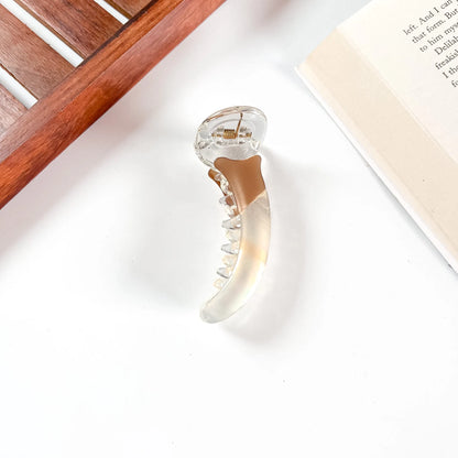 Champagne banana clip hair clutcher side view