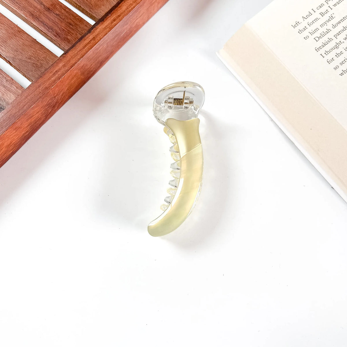 Lime banana hair clip clutcher close up