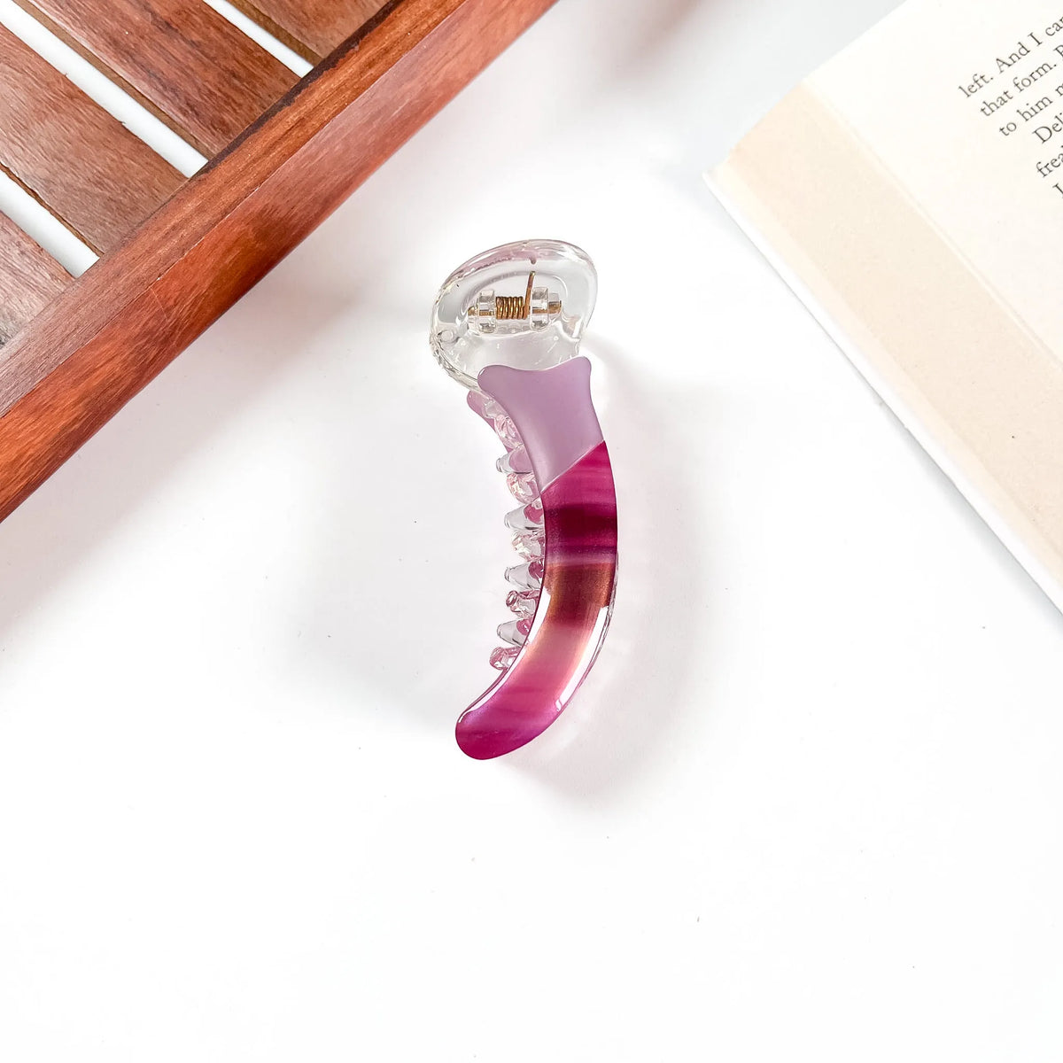 Berry two-tone banana clip hair clutcher