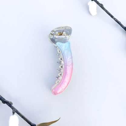 Pastel Dream Banana Clip (8cm) Baby Pink