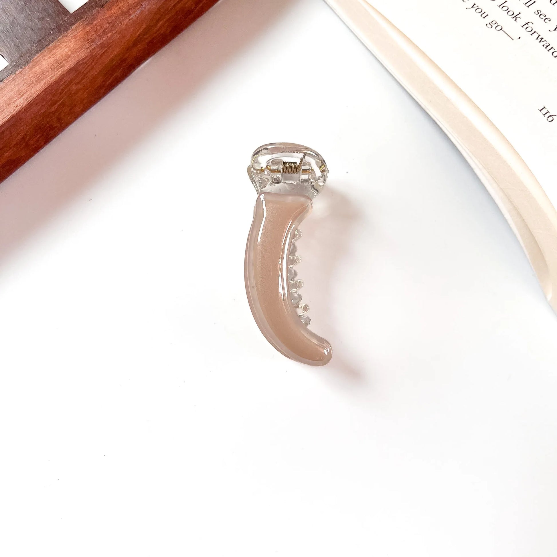 Brown Pastel Pop Banana Clip, 5cm mini banana clip