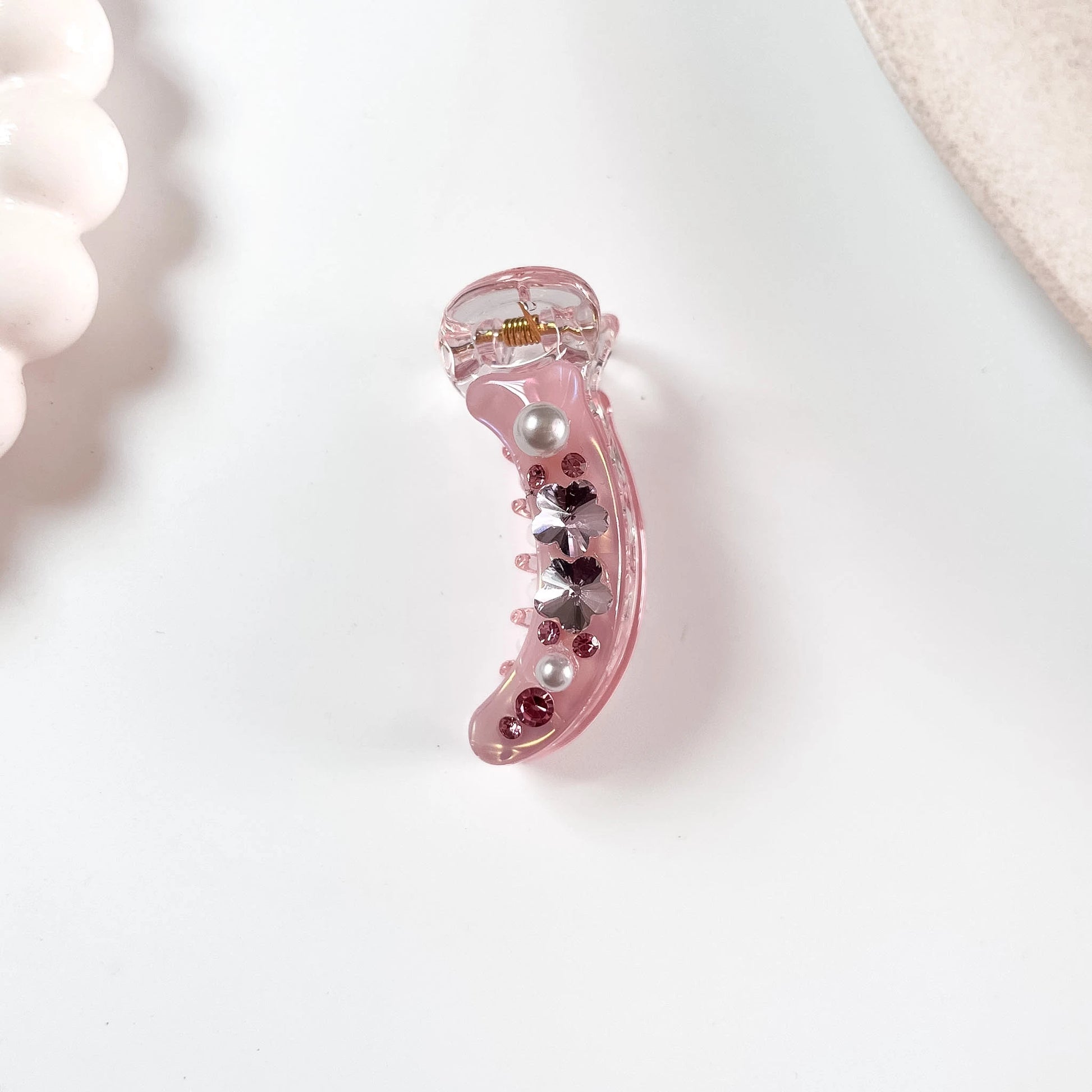 Pearl crystal banana clip pink with rhinestone flower embellishment