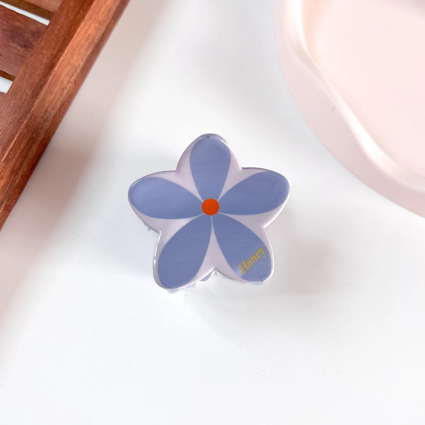 Periwinkle plumeria flower claw clip large flower claw clip for women