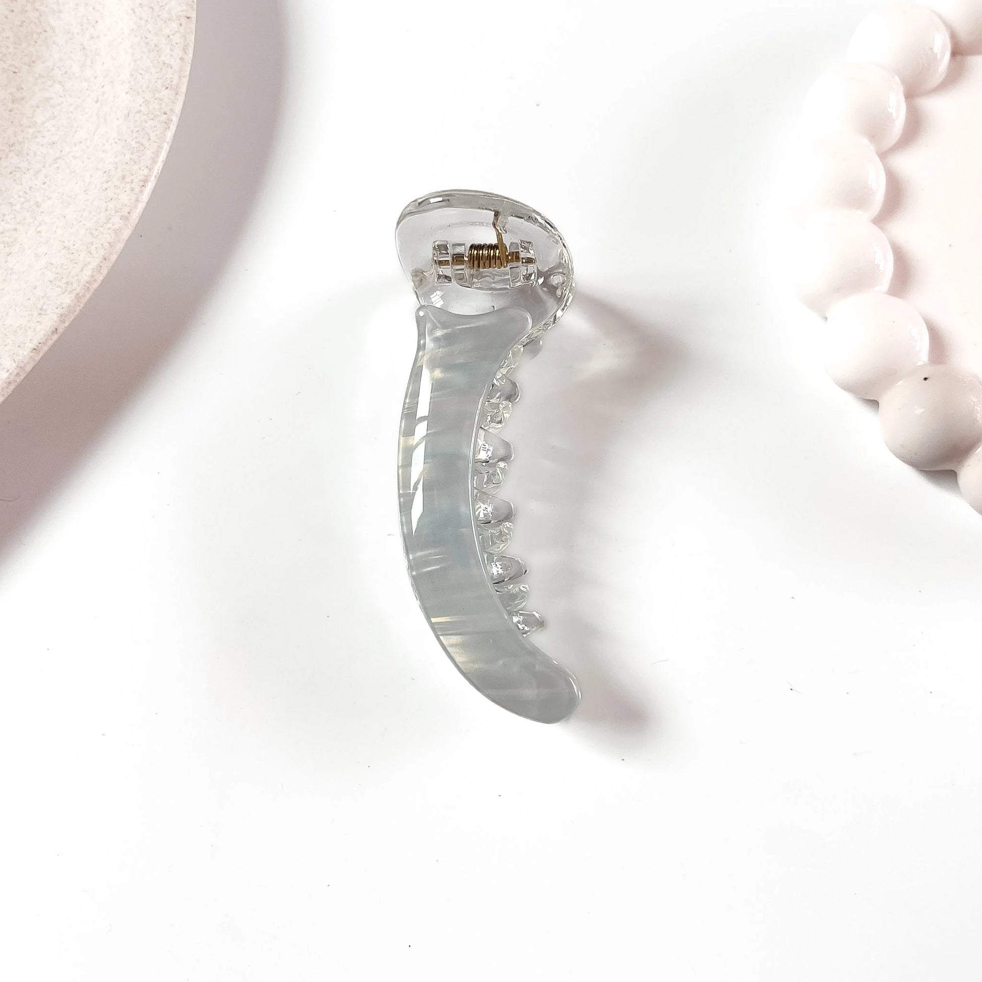 Ice blue striped iridescent banana clip