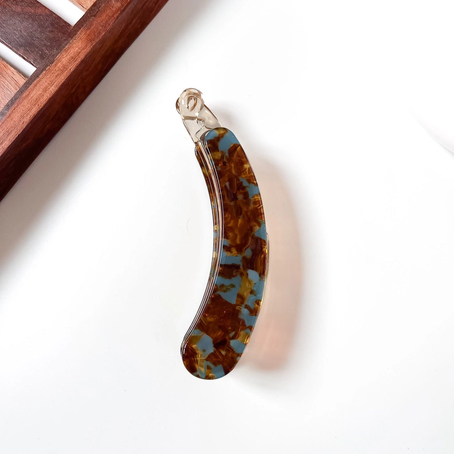 Blue tortoise printed acrylic lock banana hair clip with locking pin