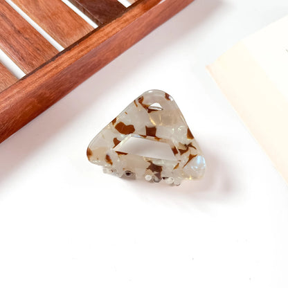Ivory tortoiseshell triangle claw clip for hair