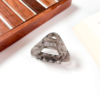 Smoke marble triangle claw clip for women